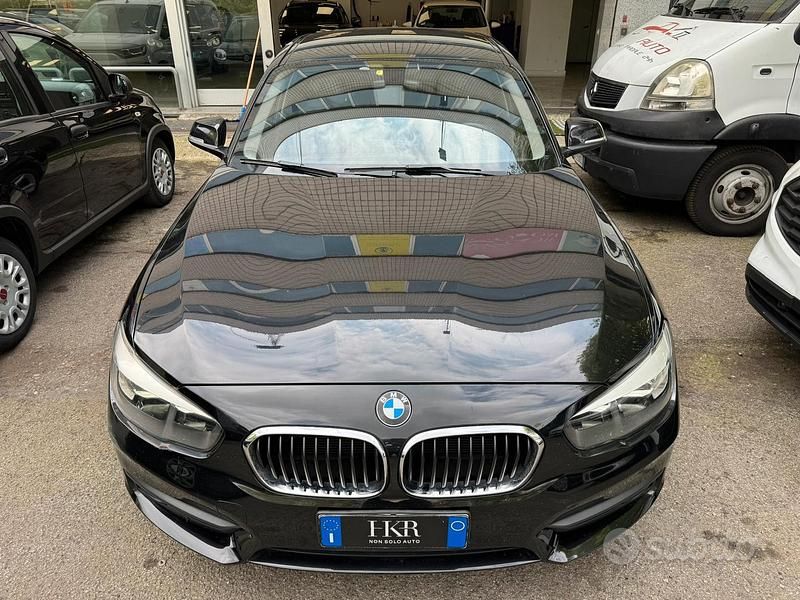 Nero Usata 2016 BMW 118 Advantage Due volumi | 10.900 € (Buon prezzo) - Immagine 1/4