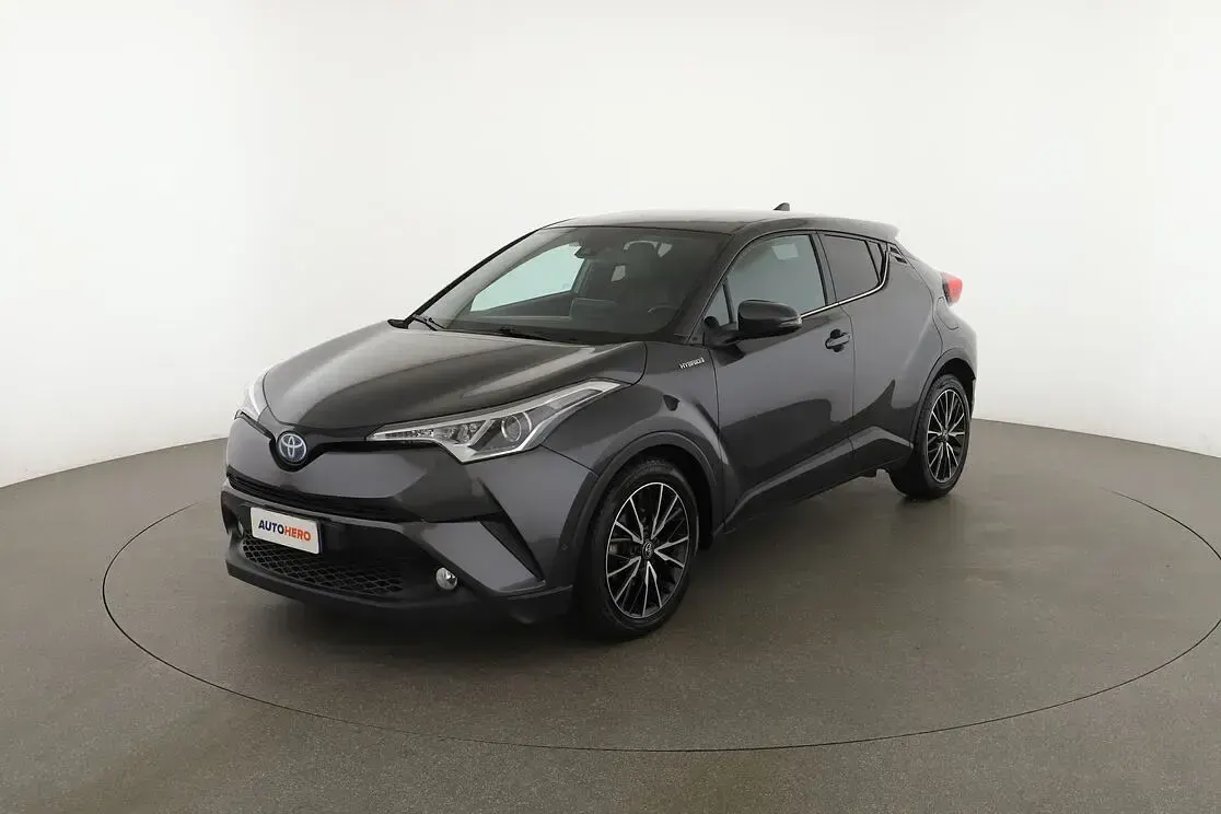 Usata Toyota C-HR Lounge 122 CV (89 kW) 2017 SUV