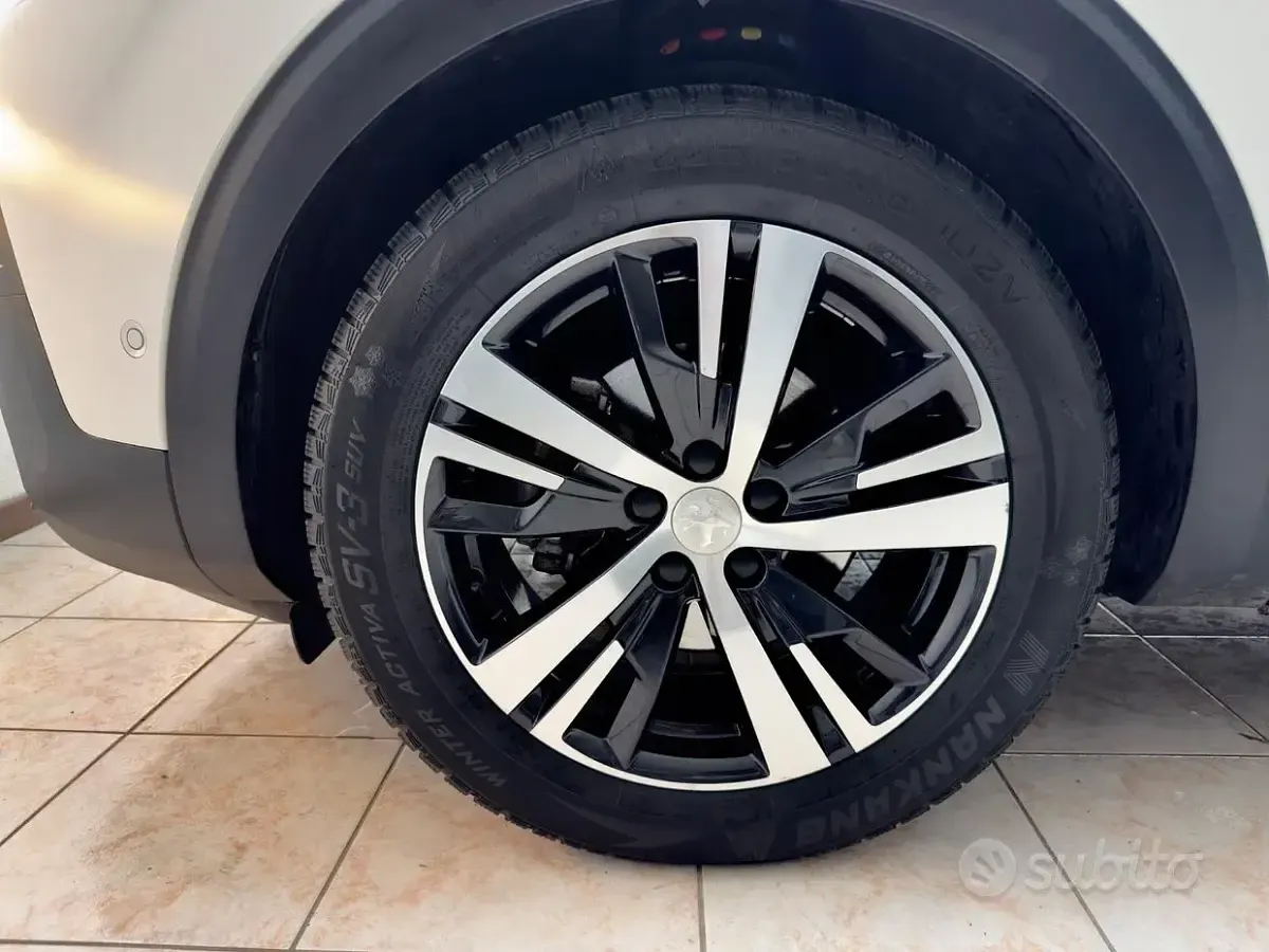 Usata Peugeot 3008 131 CV (96 kW) 2017 Bianco SUV