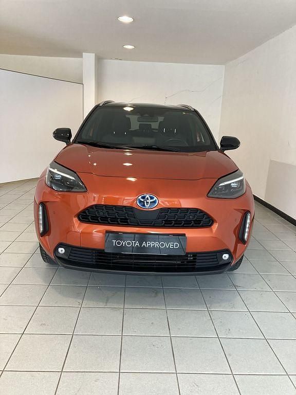 Usata Toyota Yaris Cross Trend 116 CV (85 kW) 2022 Rosso SUV