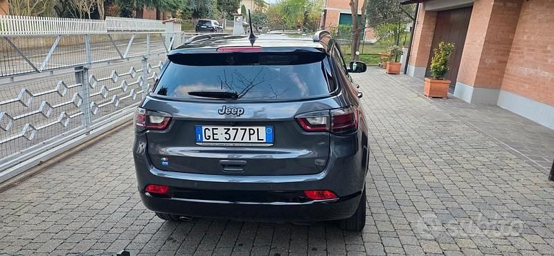 Usata Jeep Compass 131 CV (96 kW) 2021 Grigio SUV