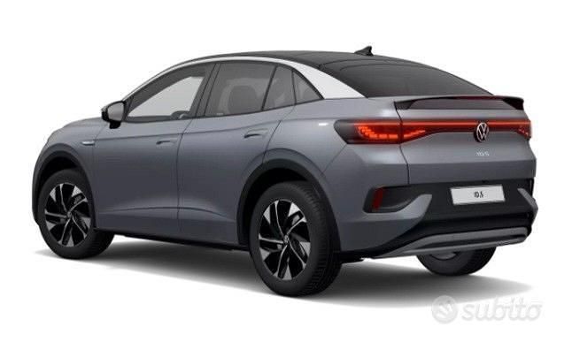 Usata VW ID.5 210 kW (286 CV) 2022 Grigio SUV