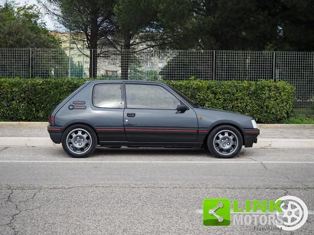 Usata Peugeot 205 GTi 128 CV (94 kW) 1988 Grigio Utilitaria