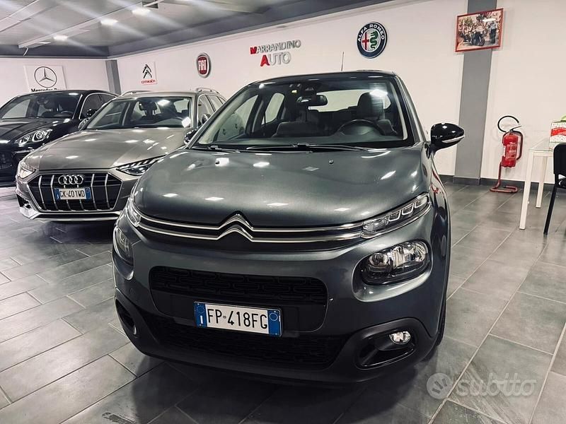 Usata Citroën C3 Shine 74 CV (54 kW) 2018 Grigio Utilitaria