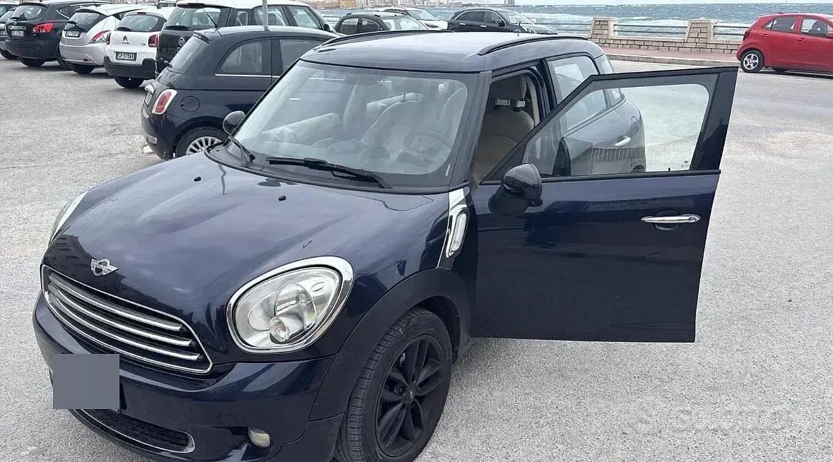 Usata Mini Countryman 111 CV (81 kW) 2010 Blu SUV