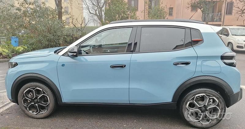 Usata Citroën e-C3 52 kW (72 CV) 2024 Blu Berlina