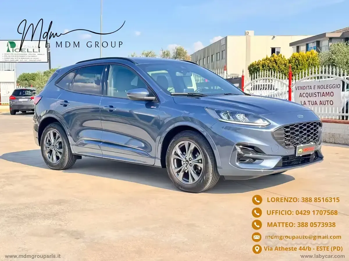 Usata Ford Kuga ST-Line 150 CV (110 kW) 2023 Blu/azzurro SUV