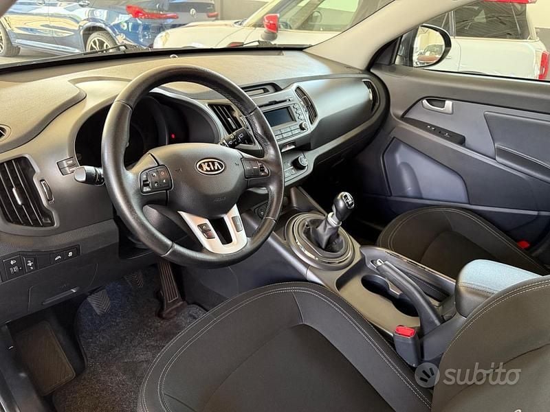 Usata Kia Sportage Active 116 CV (85 kW) 2012 Grigio SUV