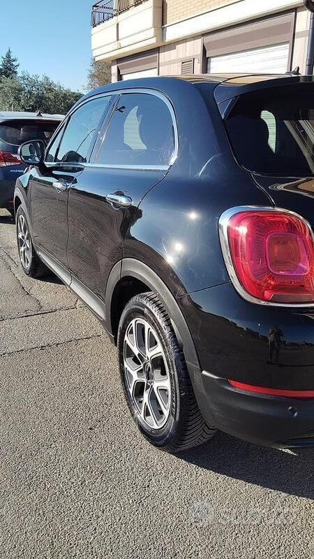 Usata Fiat 500X 120 CV (88 kW) 2015 Nero SUV