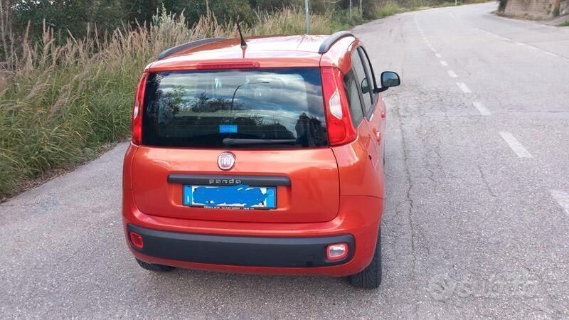 Usata Fiat Panda Easy 86 CV (63 kW) 2013 Arancione Utilitaria