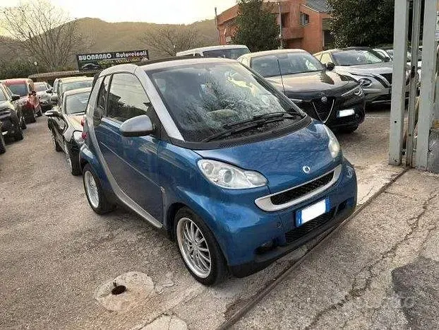 Usata Smart ForTwo Cabrio 60 CV (44 kW) 2010 Blu Cabrio