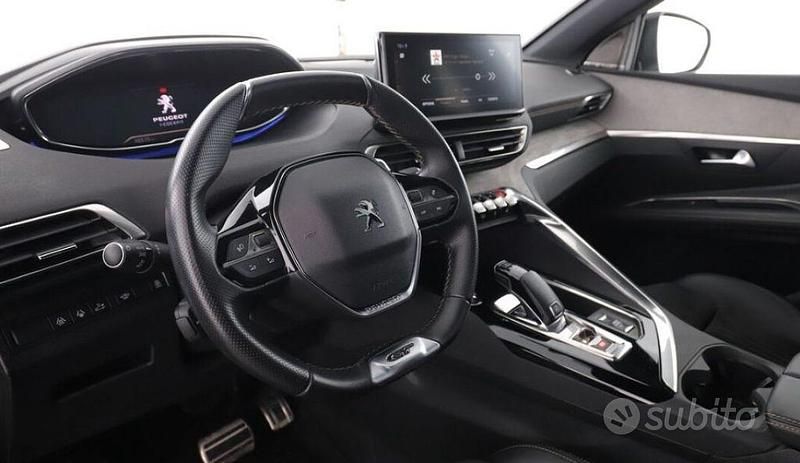 Usata Peugeot 3008 GT 130 CV (95 kW) 2021 Blu SUV