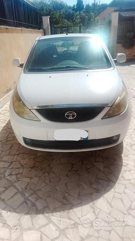 Usata Tata Indica 75 CV (55 kW) 2012 Bianco Utilitaria