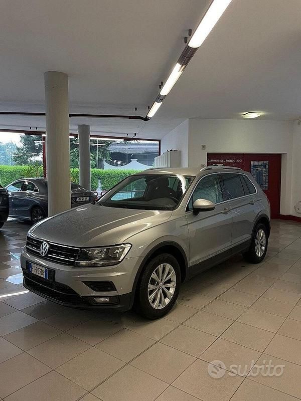 Usata VW Tiguan Business 150 CV (110 kW) 2018 Gray SUV