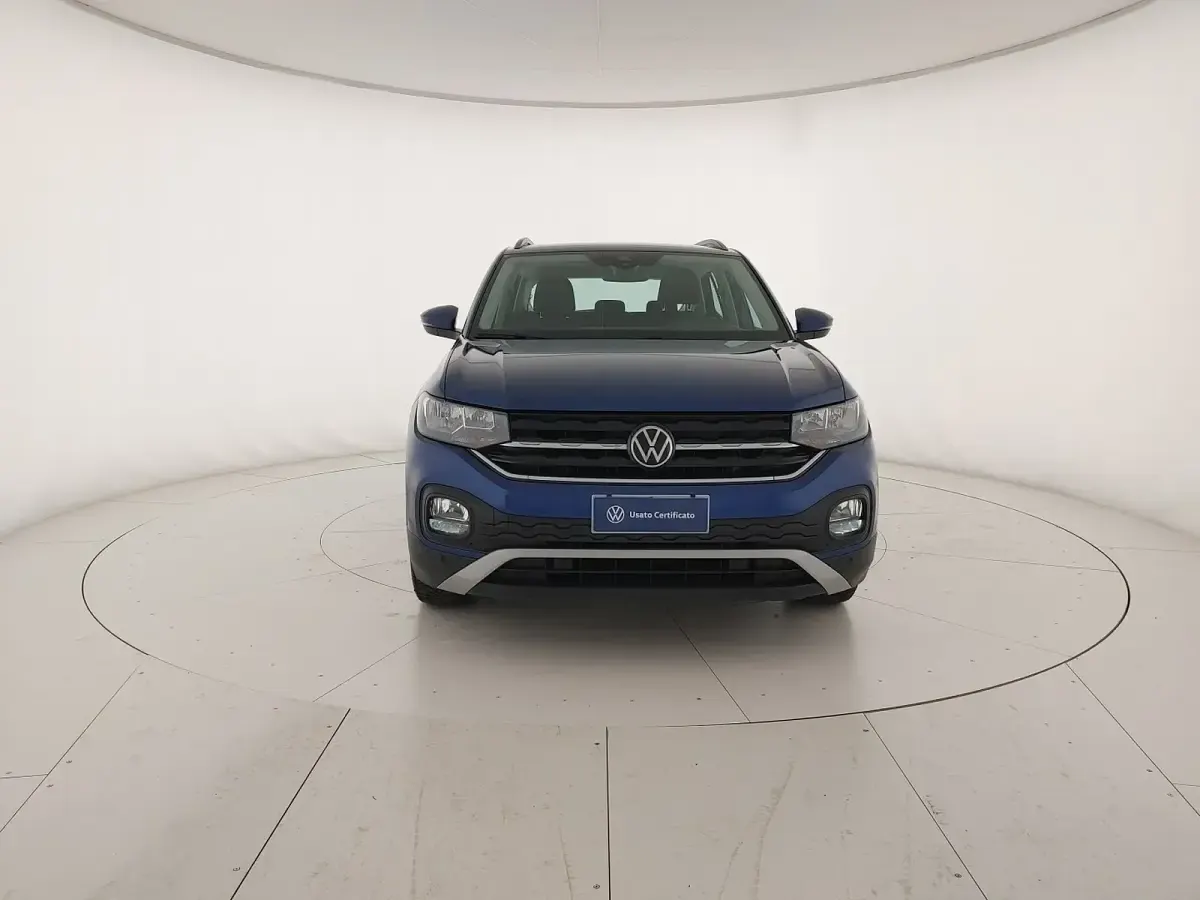 Usado VW T-Cross Style 110 HP (80 kW) 2023 Azul SUV