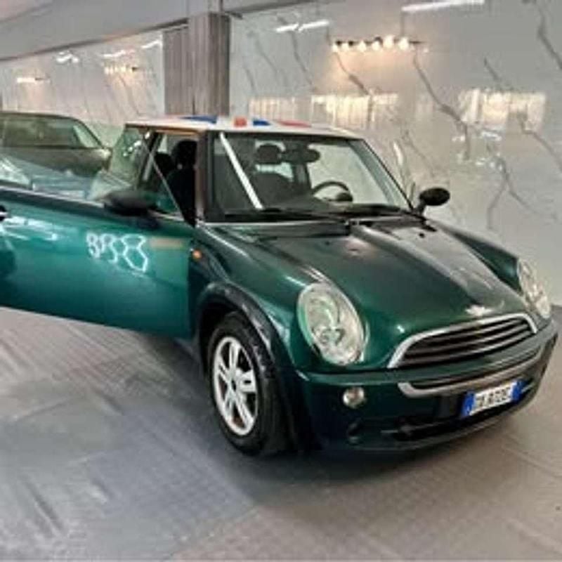 Usata Mini ONE 90 CV (66 kW) 2009 Verde Utilitaria