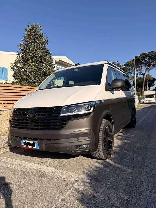 Usata VW California Beach 156 CV (114 kW) 2024 Furgone