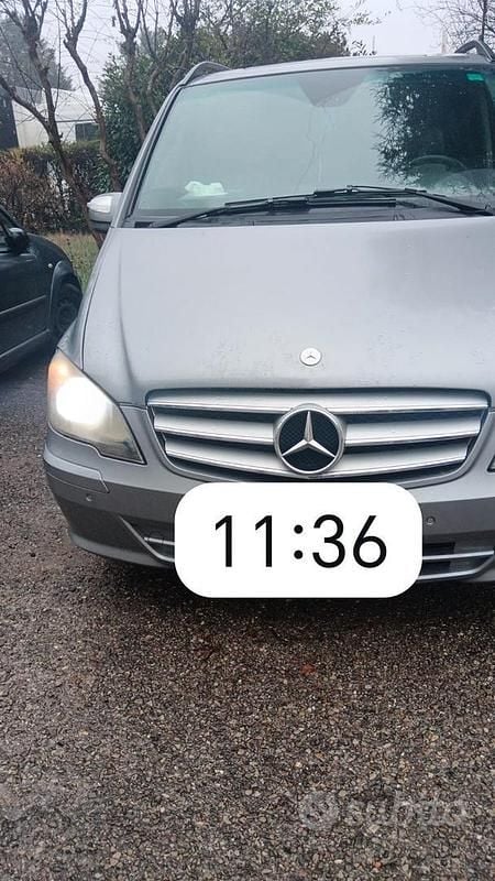 Usata Mercedes Viano 115 CV (84 kW) 2007 Grigio Monovolume