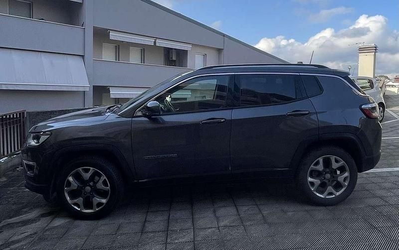 Usata Jeep Compass Limited 140 CV (102 kW) 2019 SUV