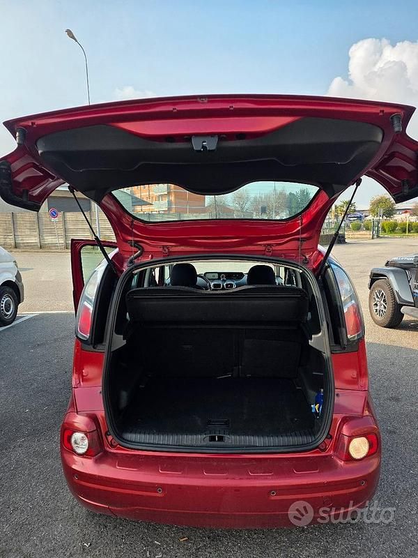 Usata Citroën C3 Picasso 120 CV (88 kW) 2010 Rosso Monovolume