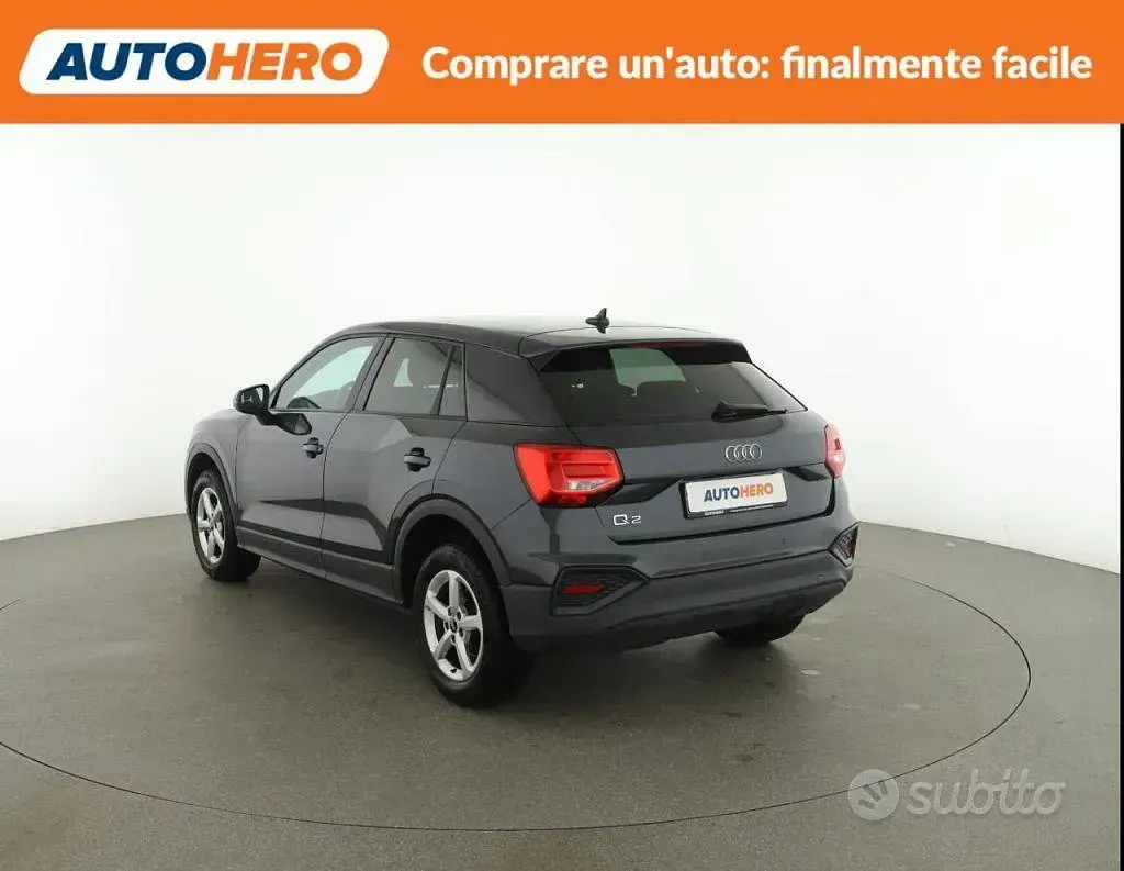 Usado Audi Q2 116 CV (85 kW) 2021 Gris SUV