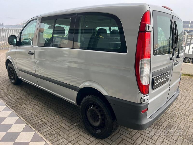 Usato 2007 Mercedes Vito Diesel (3.950 €)