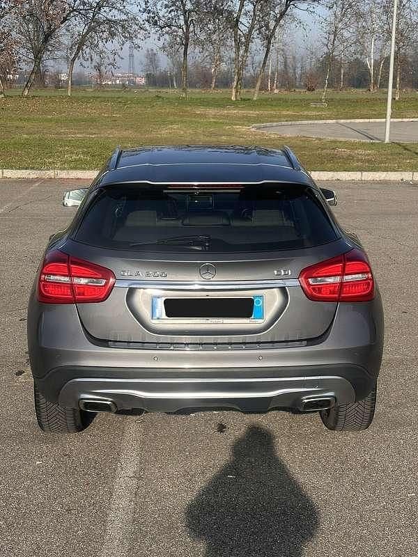 Usata Mercedes GLA200 136 CV (100 kW) 2014 SUV