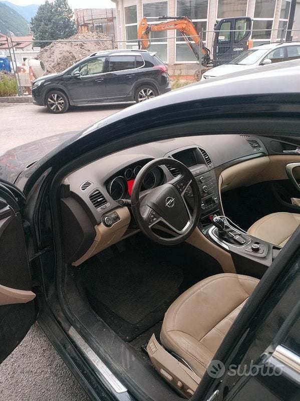 Usata Opel Insignia 160 CV (117 kW) 2009 Nero Berlina
