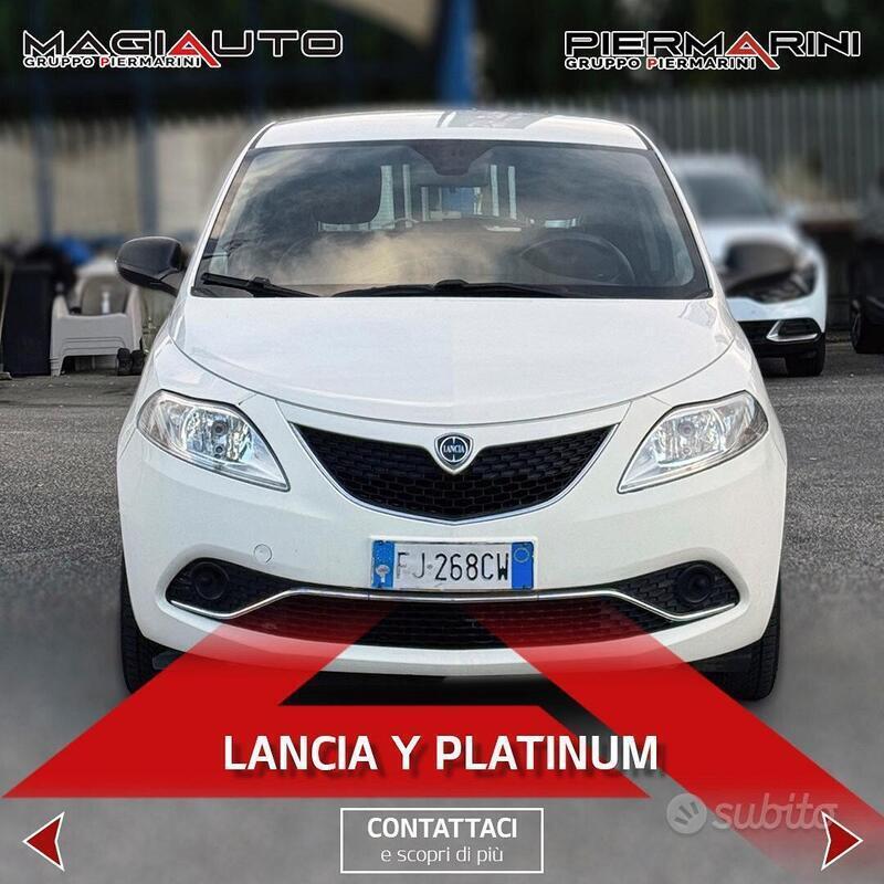 Usato 2017 Lancia Ypsilon 1.2 Benzin 69 CV (9.900 €)