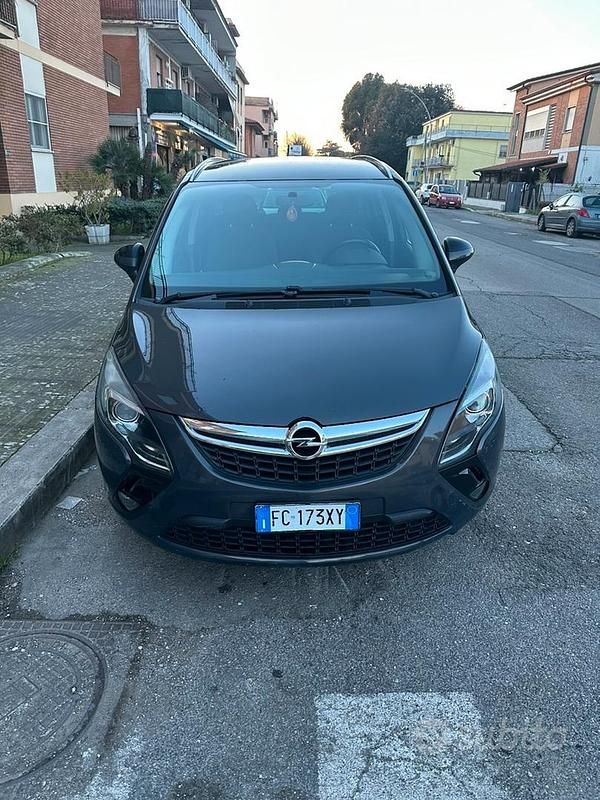 Usata Opel Zafira 150 CV (110 kW) 2016 Grigio Monovolume