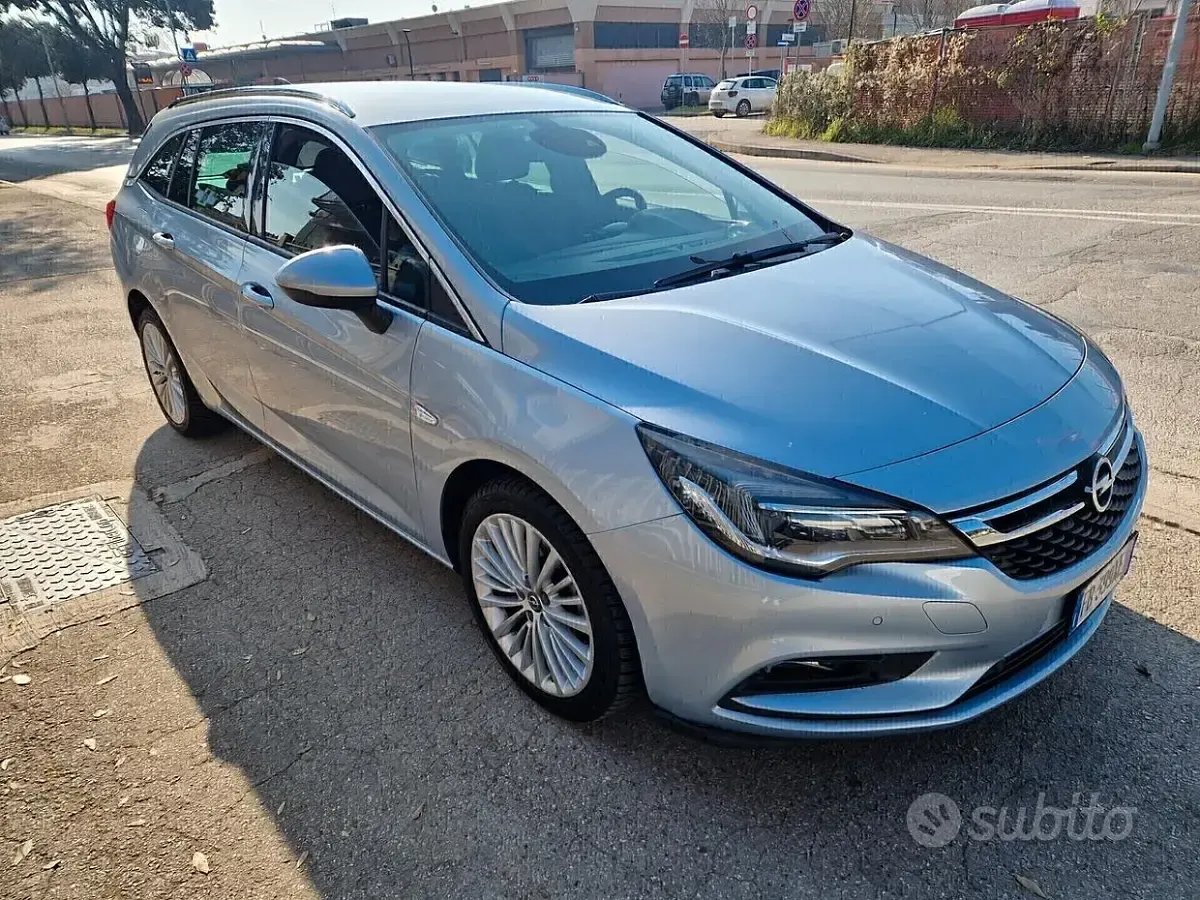 Usata Opel Astra S 110 CV (80 kW) 2016 Grigio Station wagon