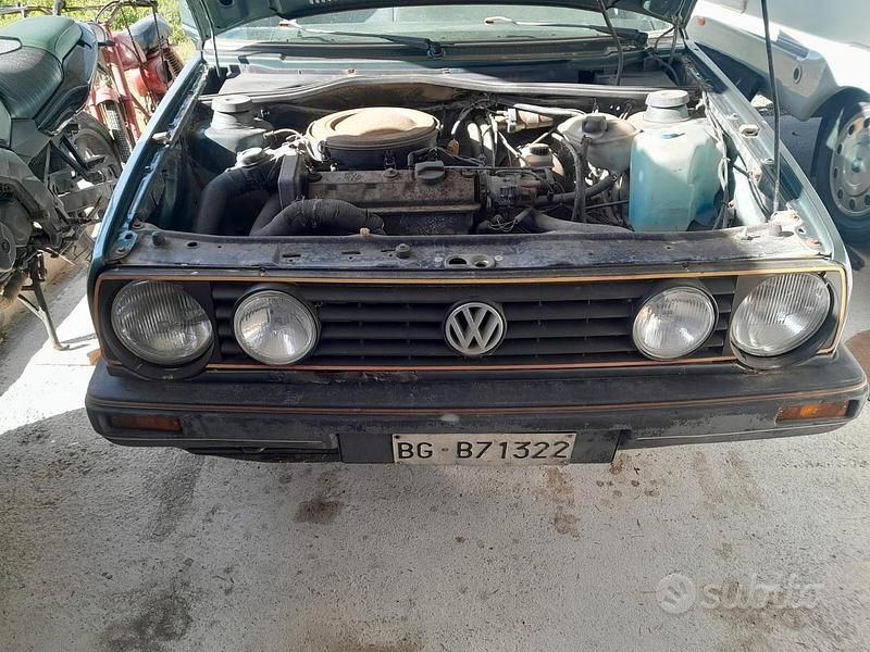 Usata VW Golf II 54 CV (39 kW) 1986 Grigio Utilitaria