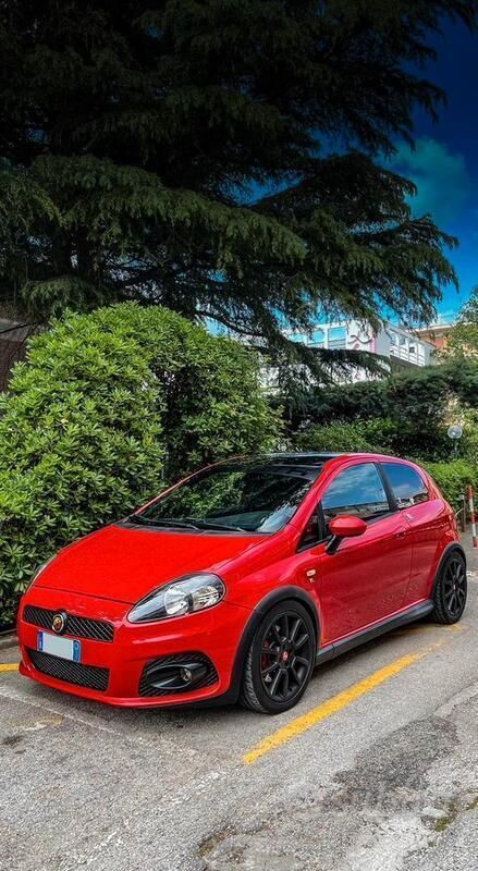 Usata 2008 Abarth Grande Punto Due volumi | 9900 € (Buon prezzo) - Immagine 1/4