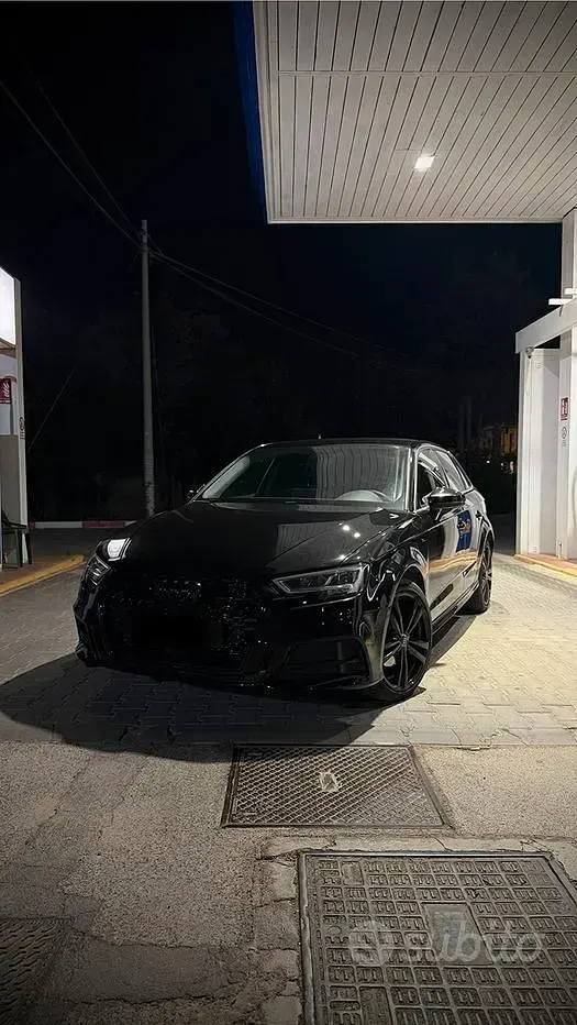 Usata Audi A3 S-Line 116 CV (85 kW) 2019 Nero Berlina
