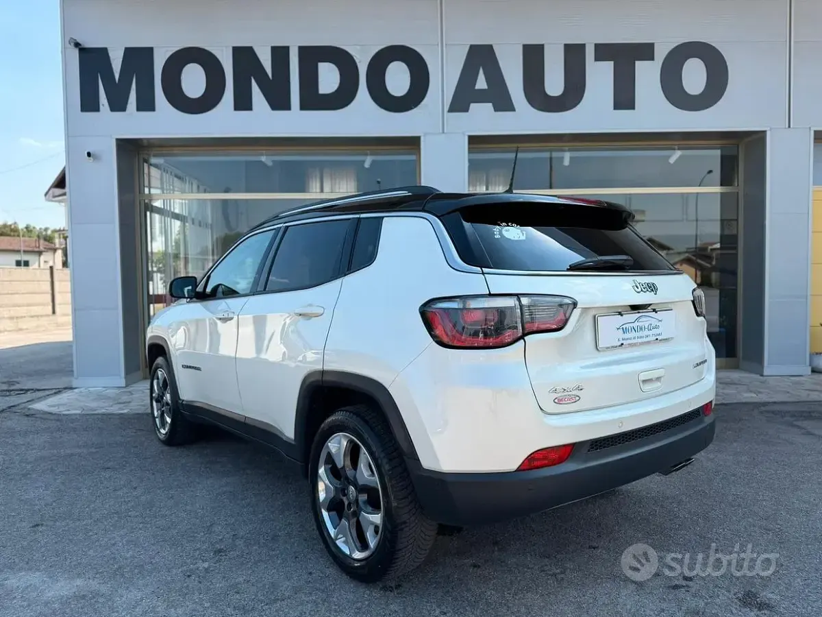 Usata Jeep Compass Limited 170 CV (125 kW) 2018 Bianco SUV