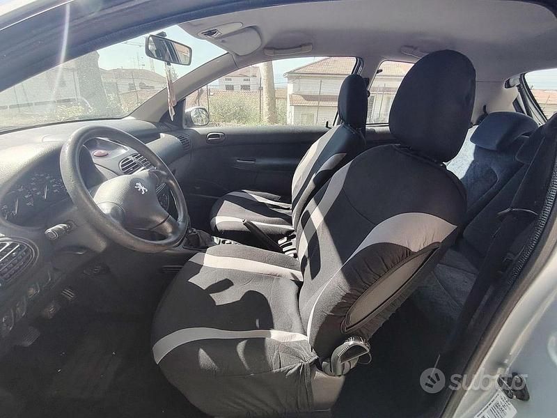 Usata Peugeot 206 2000 Grigio Berlina