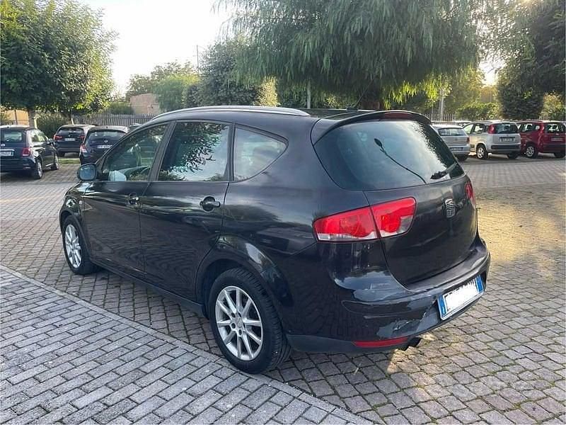 Usata Seat Altea Style 140 CV (102 kW) 2010 Nero Monovolume