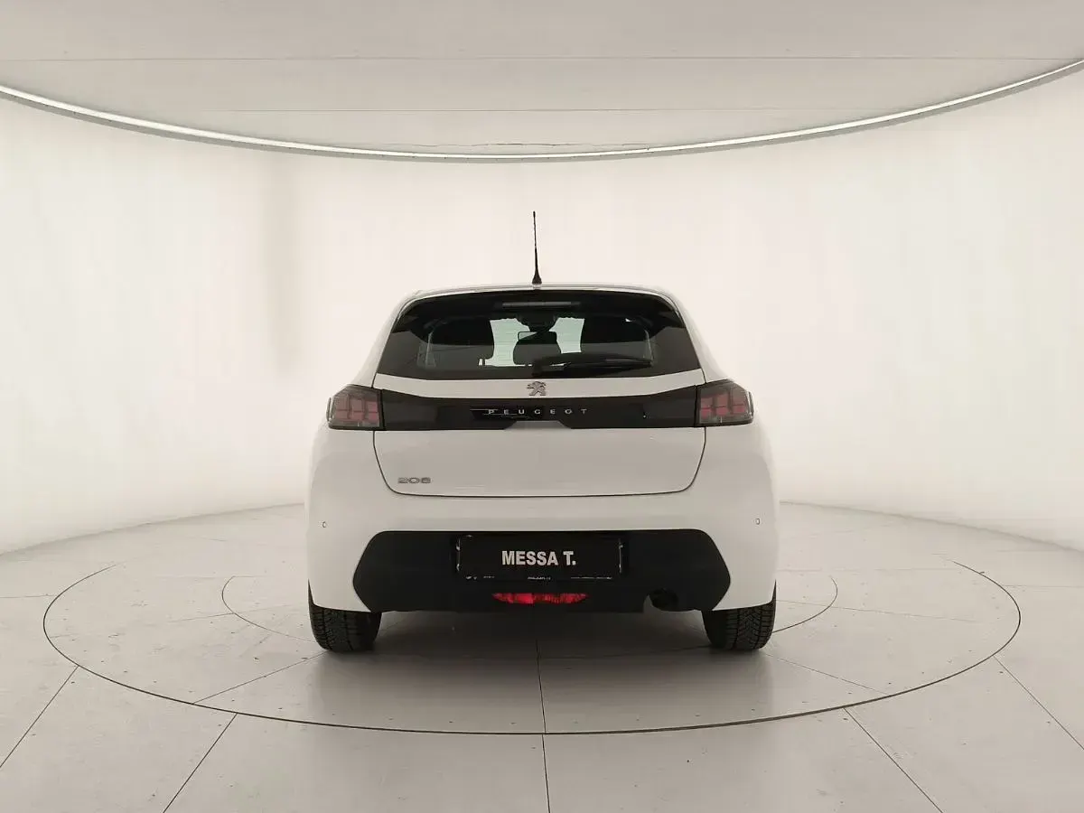 Usata Peugeot 208 Active 75 CV (55 kW) 2023 Bianco Utilitaria