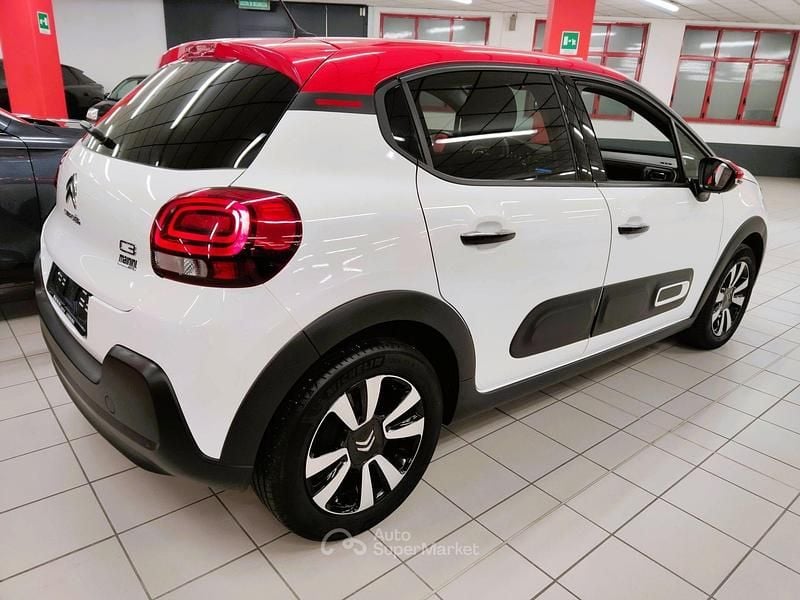Usata Citroën C3 Shine 83 CV (61 kW) 2023 Bianco Utilitaria