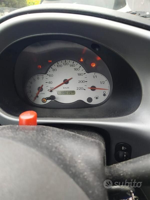 Usata Ford Ka 69 CV (50 kW) 2007 Grigio Utilitaria