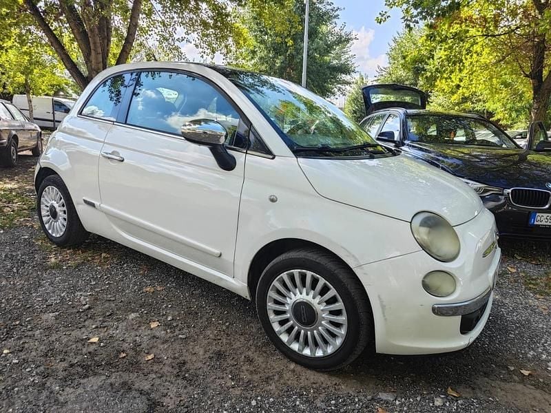 Bianco Usata 2008 Fiat 500 Lounge Tre volumi | 2950 € (Super prezzo) - Immagine 1/4