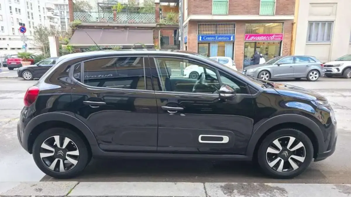 Usata Citroën C3 PureTech 101 CV (74 kW) 2024 Nero SUV