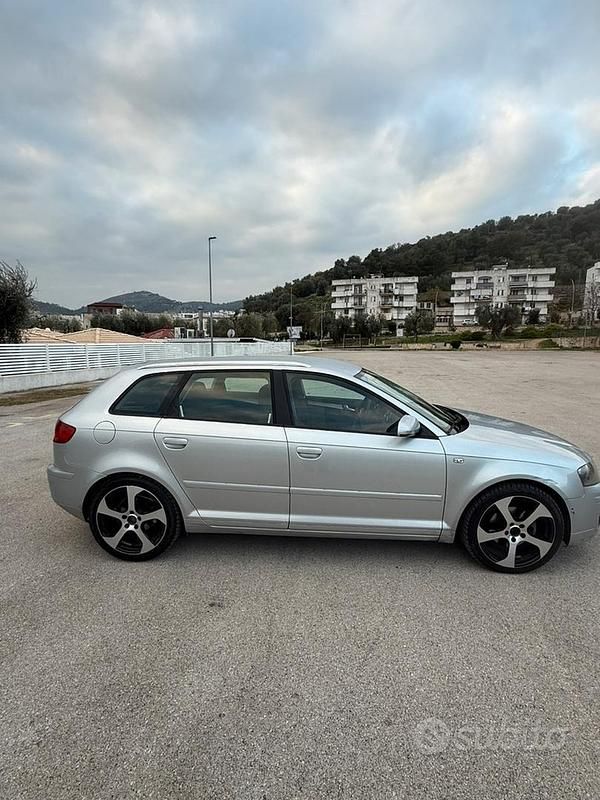 Usata Audi A3 143 CV (105 kW) 2006 Grigio Utilitaria