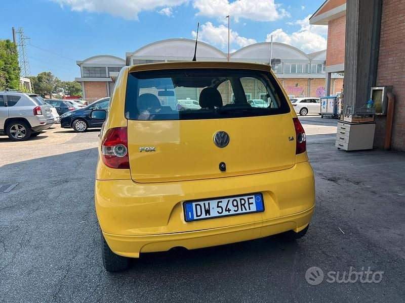 Usata VW Fox Sport 75 CV (55 kW) 2009 Giallo Utilitaria