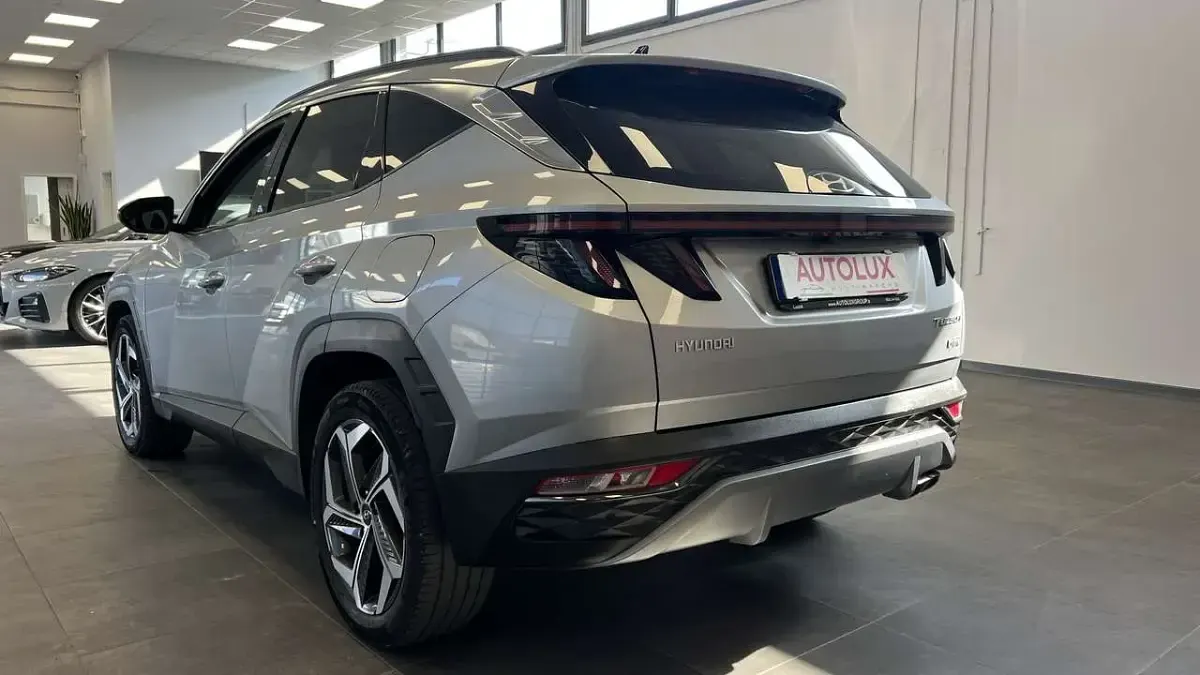 Usata Hyundai Tucson 179 CV (131 kW) 2021 Argento SUV