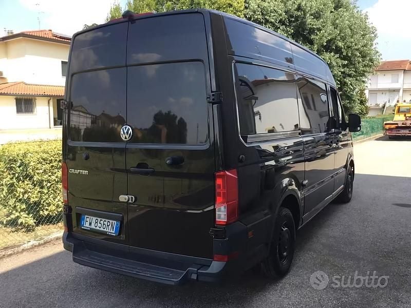 Gebraucht VW Crafter 140 PS (102 kW) 2018 Braun Van
