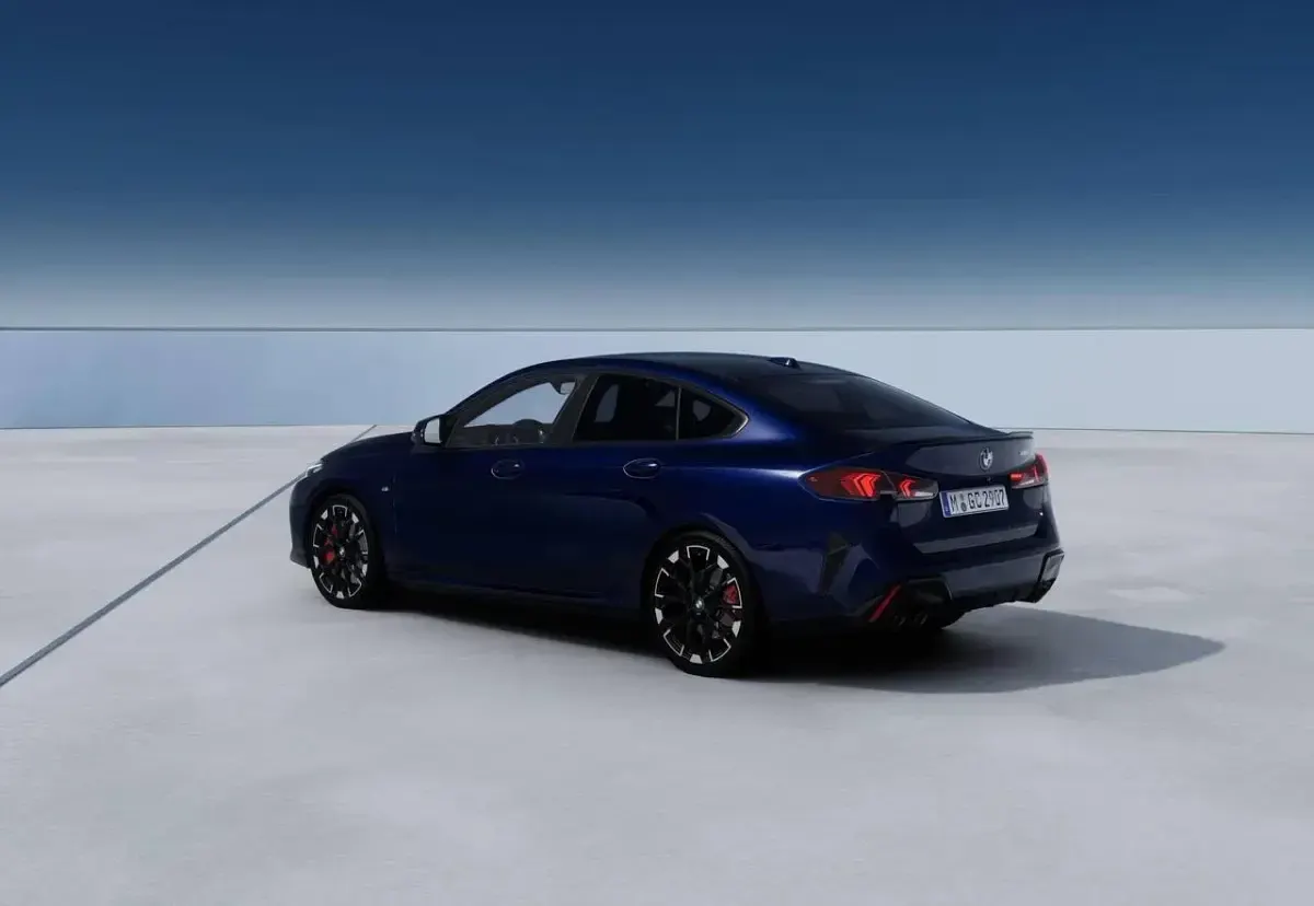 Nuova BMW M235 M Sport 300 CV (220 kW) 2026 Blu Coupé