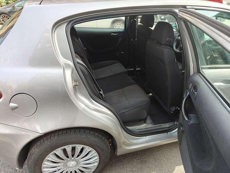 Usata Alfa Romeo 147 105 CV (77 kW) 2009 Utilitaria