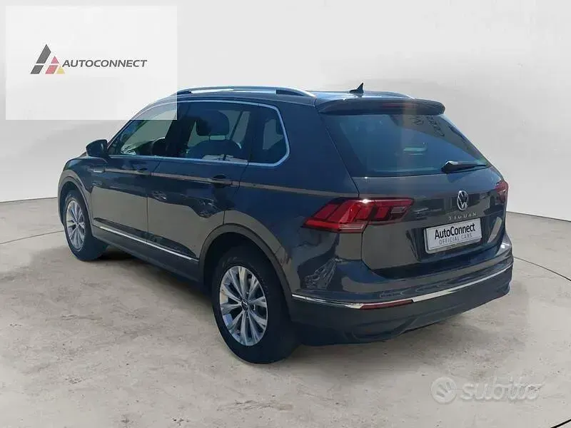 Usata VW Tiguan Life 150 CV (110 kW) 2022 Grigio SUV