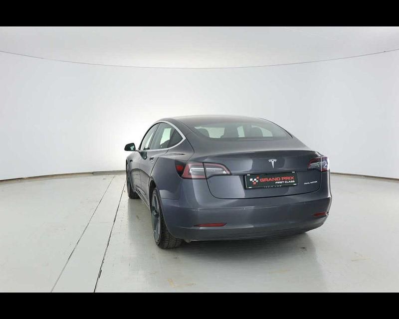 Usata Tesla Model 3 366 kW (498 CV) 2020 Grigio scuro Berlina
